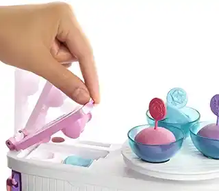 Barbie Salon SPA GJR84