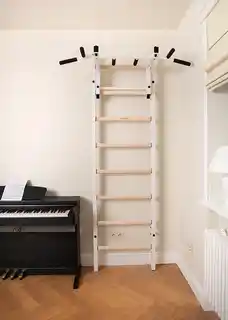 Benchk Drabinka Gimnastyczna Z Drążkiem Biały K231W