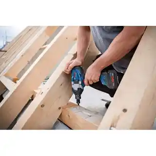 Bosch Klucz Udarowy Gds 18V-1050 H Biturbo 2x4,0Ah