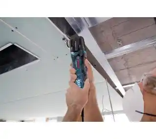 Bosch narzędzie wielofunkcyjne GOP 30-28 L-boxx, elektonarzędzie, 300W, regulacja prędkości, system Bosch Professional