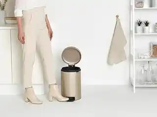 Brabantia Kosz pedałowy NewIcon 12L metallic złoty 304446