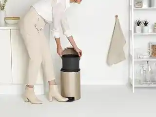Brabantia Kosz pedałowy NewIcon 12L metallic złoty 304446