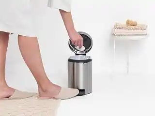 Brabantia kosz na śmieci pedalowy NewIcon 3 litrów matowa stal FPP 112164