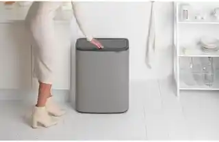Brabantia Kosz na śmieci Touch Bin bo 60l mineral concrete grey 223129