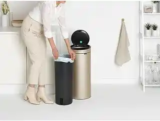 Brabantia Touch Bin New kosz na śmieci 30L champagne metaliczny 304507