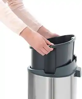 Brabantia kosz na śmieci Touch Bin New 40L stal błyszczący 112881
