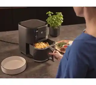 Braun MultiFry 3 HF3030 1500W 4,3l Air fryer