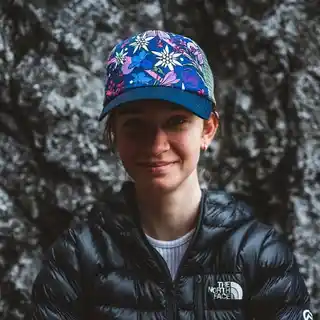 Buff Czapka z daszkiem Trucker Cap Tatry 22 Kwiaty