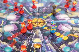 Cartamundi Race Home Marvel