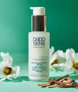 Dado Sens PIGMENTCARE serum przeciw plamom pigmentowym (50 ml) redukuje plamy starcze z kwasem hialuronowym i masłem shea