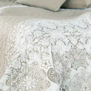 DecoKing Narzuta na łóżko Alhambra beżowy 220x240cm 220x240cm
