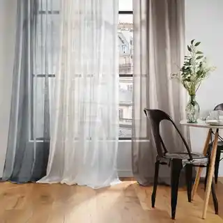 Douceur D interieur Firanka do salonu na przelotkach VOLINE gładka 140x240 cm