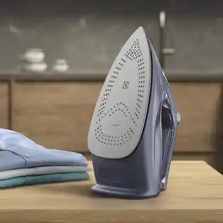 Electrolux Żelazko parowe E6SI1-4MN 2500W