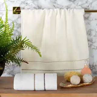 Eurofirany Ręcznik bawełniany 70x140 Suzi fioletowy, frotte 500 g/m2