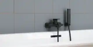 Excellent słuchawka prysznicowa kwadratowa czarna, 1 funkcja
