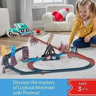 FISHER PRICE Kolejka Tomek i przyjaciele Kryształowa jaskinia HMC28
