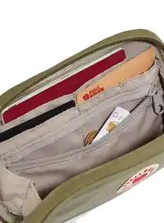 Fjallraven Portfel Kanken Travel Wallet royal purple