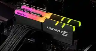 G.skill Pamięć do PC DDR4 64GB 2x32GB TridentZ RGB 4400MHz CL19 XMP2 F4-4400C19D-64GTZR