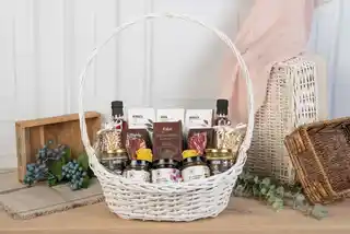 Green Touch Duży kosz prezentowy biały zestaw herbat kwitnących słodycze syrop miody podziękowanie