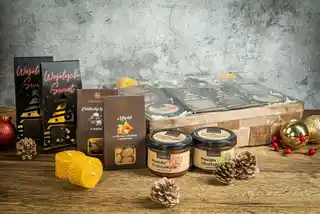 Green Touch Duży kosz prezentowy świąteczny prezent z herbatą, kawą i przetworami