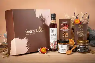 Green Touch Kosz prezentowy zestaw kawa, syrop, miód, cytryny. Pudełko prezentowe
