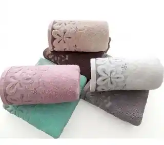 Greno Ręcznik Bella 70x140 pistacjowy frotte 450 g/m2