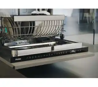 Haier Xynergy XS 63A4M4B 59,7cm Automatyczne otwieranie drzwi Szuflada na sztućce Zdalne sterowanie Zmywarka do zabudowy
