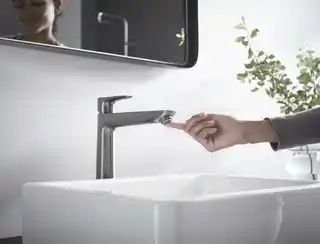 Hansgrohe Talis E Bateria umywalkowa wysoka czarny chrom szczotkowany 71717340