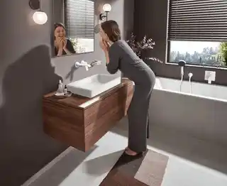 Hansgrohe Vivenis Bateria umywalkowa ścienna kaskadowa biały mat 75050700