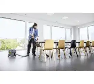 Karcher T10/1 Bp Adv HEPA bez akumulatora 1.527-351.0 500W Dysza do parkietów Ssawka do tapicerki Ssawka szczelinowa Odkurzacz workowy/bezworkowy