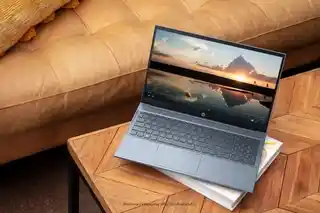 Laptop Hp Pavilion 15-eg3002nx 8F1M8EA Intel i7-13 16GB SSD 1TB Intel Xe FullHD Win 11 Niebieski