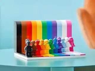 Lego Icons 40516 zestaw kolekcjonerski figurka postaci z serii Marvel Avengers, limitowana edycja