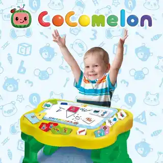 LISCIANI Zestaw edukacyjny Cocomelon Biurko z grami edukacyjnymi 304-90945