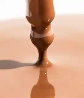 Lumene INVISIBLE ILLUMINATION Liquid Bronzer z serum Deep Glow 15ml