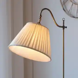 Markslojd lampa podłogowa Charleston 105921 antyczny mosiądz