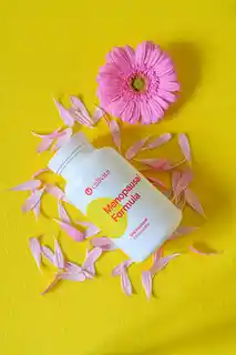 Menopausal Formula 135 kapsułek - masa netto: 122,3 g