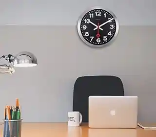 Nextime Zegar ścienny z cyframi czarny, 35 cm Station 3999 ARZW