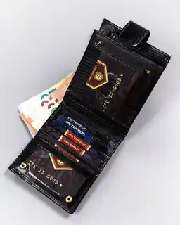 Peterson Portfel skórzany PTN 22305L-VT czarny