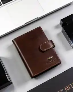 Peterson Portfel skórzany PTN 22310L-VT brązowy