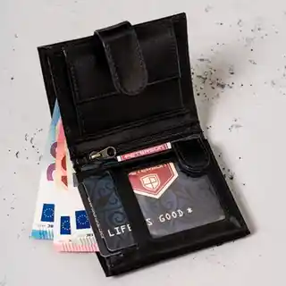 Peterson skórzany męski portfel PTN 365Z, dwie kieszenie na banknoty, jedna na monety, jedna na karty, czarny