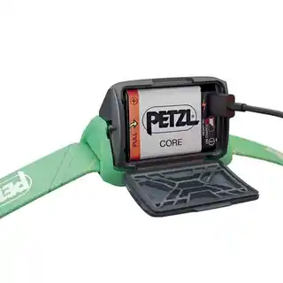 Petzl Latarka czołowa Tikka Core E067AA02 Zielony