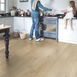Quick Step Impressive Ultra Dąb Spokojny AC5 12mm panele laminowane