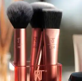 Real Techniques Face Base Zestaw Pędzli do makijażu dla kobiet 4 sztuki