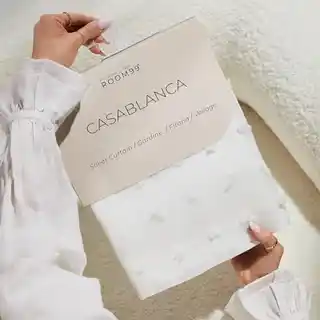 Room99 firana Casablanca biała 500x250 tkanina z taśmą, nowoczesny design, wysokiej jakości materiał