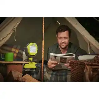 Ryobi lampa warsztatowa RLCL18-0, LED, akumulatorowa, regulowany kąt, moc 150 lumenów