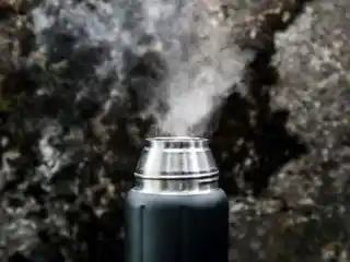 Sigg termos gemstone IBT 750 ml obsidian, stal nierdzewna, izolacja próżniowa, bezpieczny, lekki, wytrzymały, kolekcja Gemstone