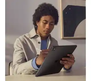 Tablet Apple iPad Pro 2025 11 M5 256GB Wi-Fi Gwiezdna czerń MDWK4HC/A