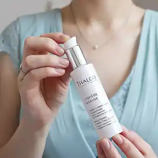 Thalgo Brightening Correcting Serum Serum korygujące przebarwienia 30 ml