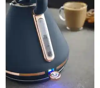 Tower Cavaletto Pyramid T10044MNB 1,7l 3000W Czajnik kuchenny