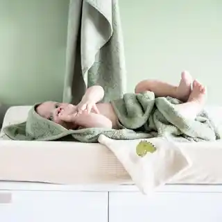 Trixie Baby Dinozaur ręcznik kąpielowy z kapturem 75x75cm